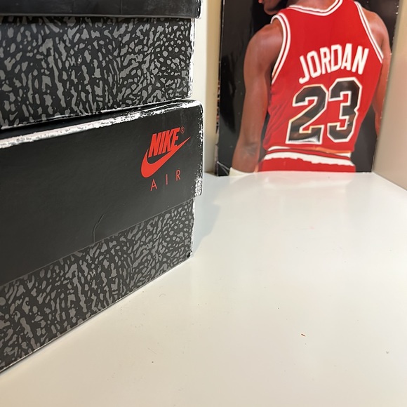 Fresh Air Jordan 3 cement reimagined. New with box and receipt - Picture 5 of 6